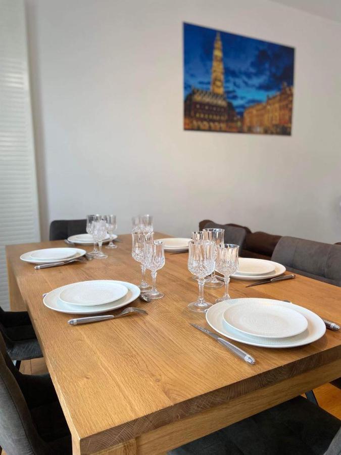 Le Carnot Appartement Avec 2 Chambres Separes Et Parking Privatif Et Securise Arras Ngoại thất bức ảnh
